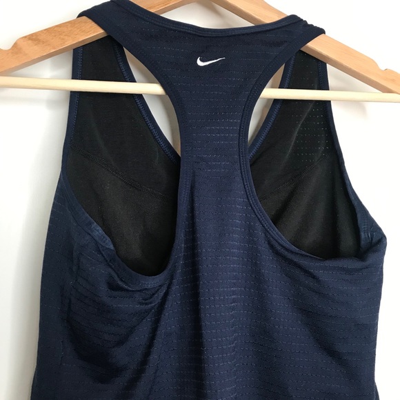 Nike Navy Women Vneck Tank Top Size Medium - Picture 10 of 10